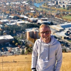 Meet your Posher, Evan